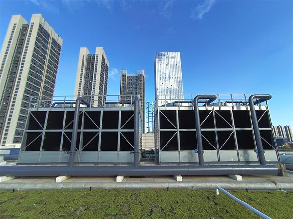 橫流冷卻塔和逆流冷卻塔的區(qū)別有哪些？應(yīng)該怎么選擇